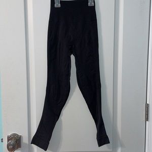 Lululemon black leggings